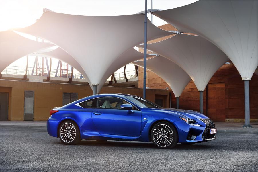  Lexus RC F 2014 года  (EU) (фото 17 из 28)